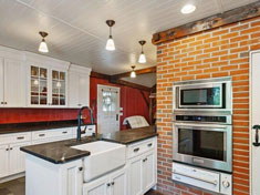 Full Kitchen Full Kitchen